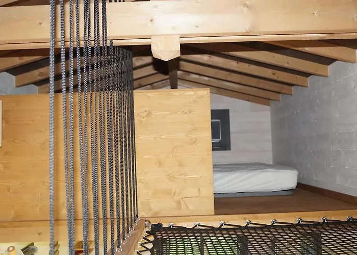 & Tiny House A La Campagne בקתה *