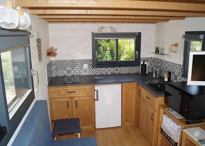 & Tiny House A La Campagne La Boissiere-du-Dore